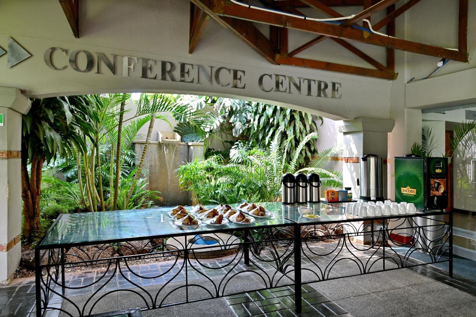 Holiday Inn - Bulawayo By Ihg Екстер'єр фото