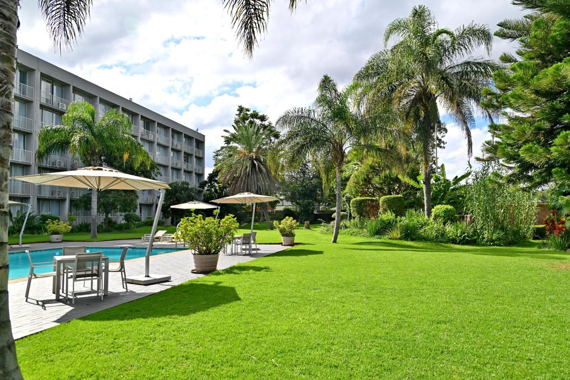 Holiday Inn - Bulawayo By Ihg Екстер'єр фото
