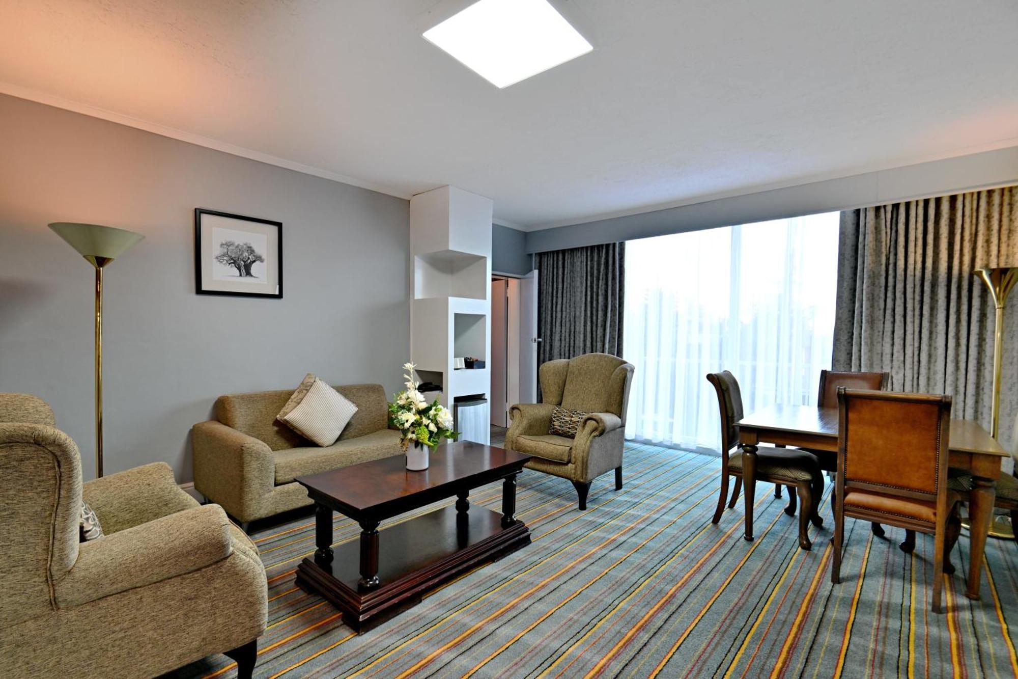 Holiday Inn - Bulawayo By Ihg Екстер'єр фото