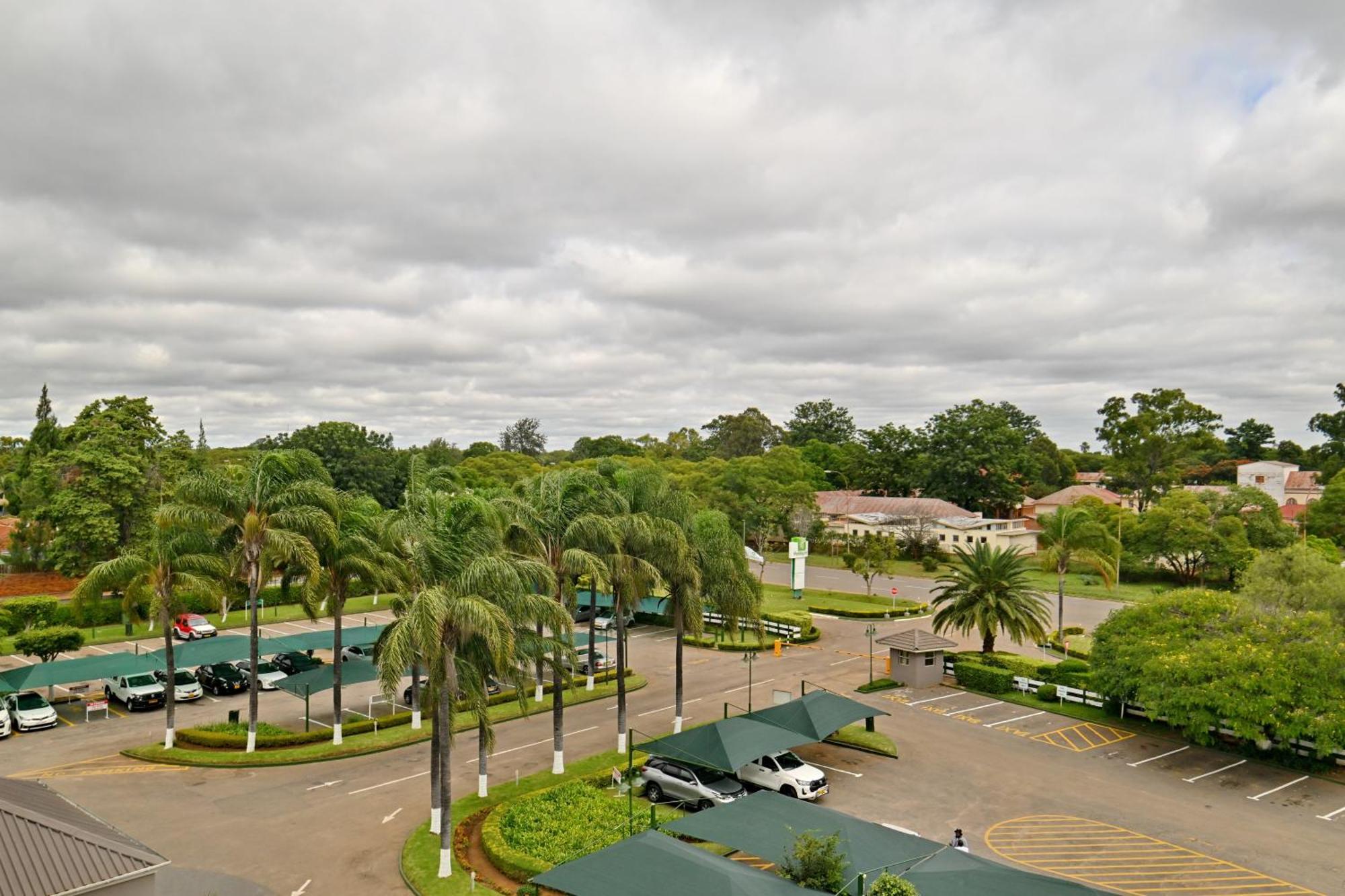 Holiday Inn - Bulawayo By Ihg Екстер'єр фото
